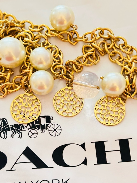 Coach Y2K Pearl and Charm Necklace - Picture 4 of 13